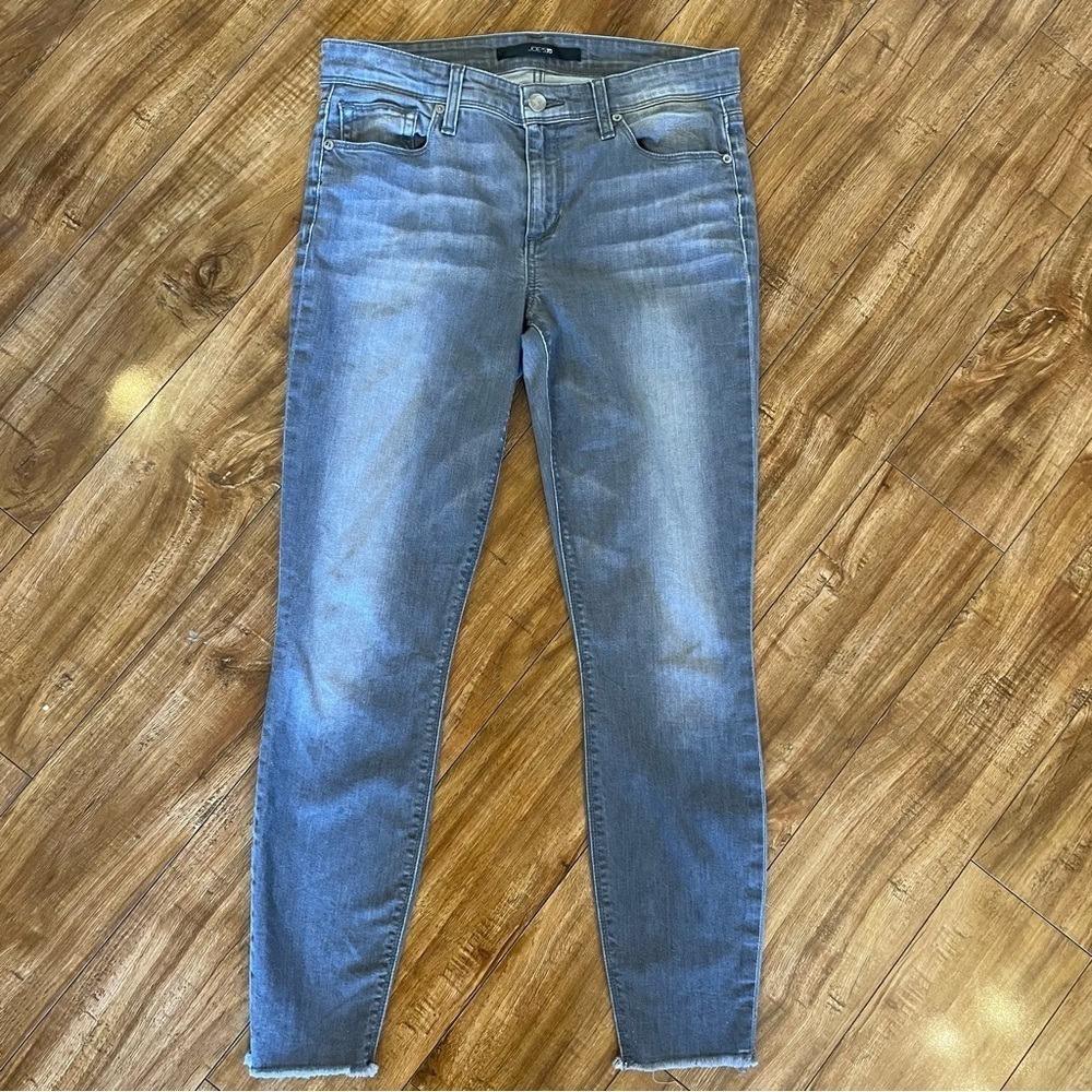 JOES JEANS Women’s Gray Skinny Jean Size 28 Raw Hem